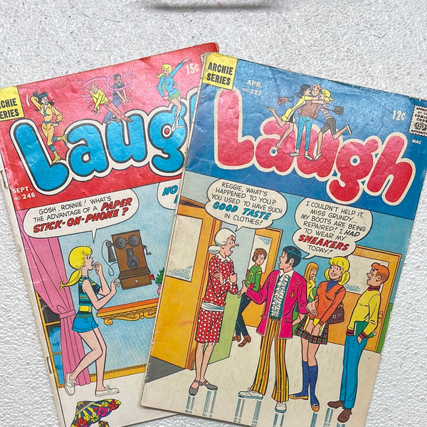 Comic Book Archie Series: 1969 Laugh 2 Book Set 217, 246 WORN