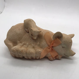 Ceramic Pig w/ 5 Piglets 6" x 3.5"