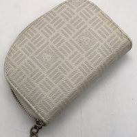 Anne Klein Small Zipper Clutch Card Carrier 5" White with Gray Logo 5" x 4.5"