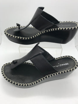Donald J. Pliner EUC Vachetta Thong Wedge Sandal Ladies 7.5