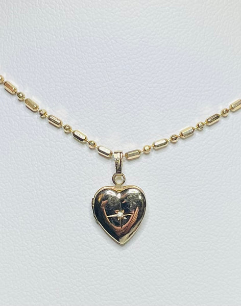 14K Gold Pendant Micro Heart Locket 0.880 grams NO CHAIN  0.5" SURFACE SCRATCHES