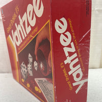 Vintage 1982 COMPLETE YAHTZEE Damaged Box