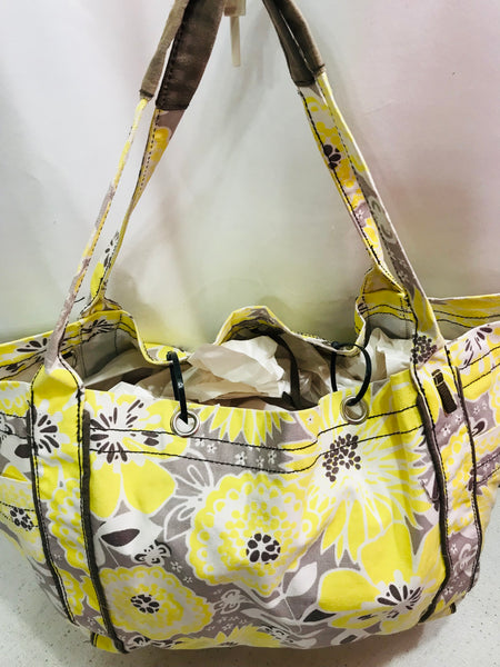 Thirty One Large Cavas Tote Yellow/Brown Flowers HAS WEAR/FADING