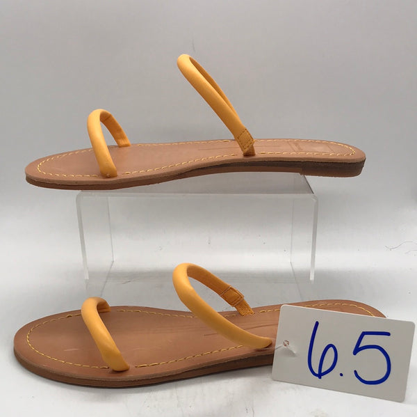 Dolce Vita Yellow Sandals Ladies 6.5