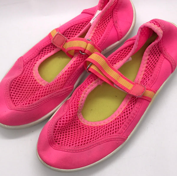 *SHOWS WEAR* Pink Water Shoes Youth 2/3
