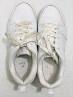 Shaq Athletic Shoe White Youth 4