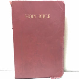 1982 NKJV Red Cover Holy Bible SHOWS WEAR